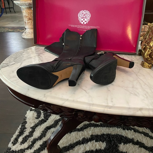 Vince Camuto Leather high heel tall black boot size 8 1/2*** hardly worn - Picture 3 of 3